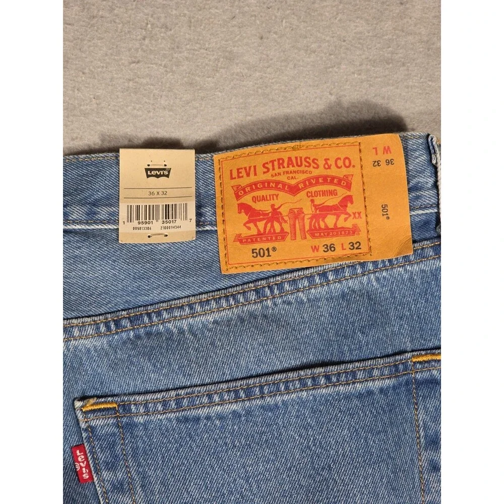 Levi's 501 Original Fit Men's Straight Leg Button Fly Denim Jeans 36x32 Cotton